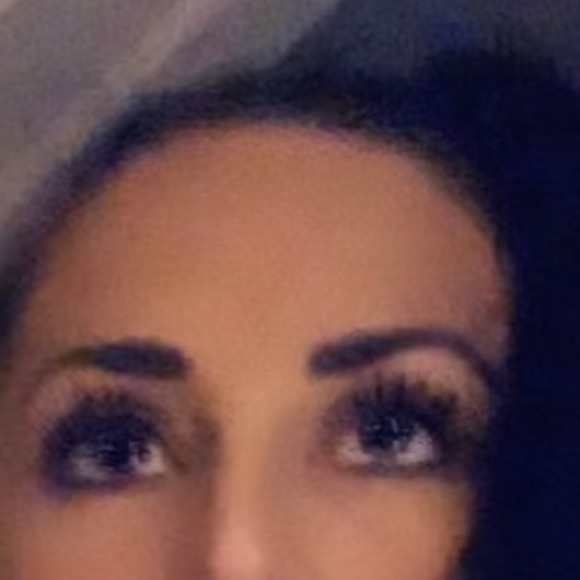 Meet your Posher, Tarah - Picture 1 of 1